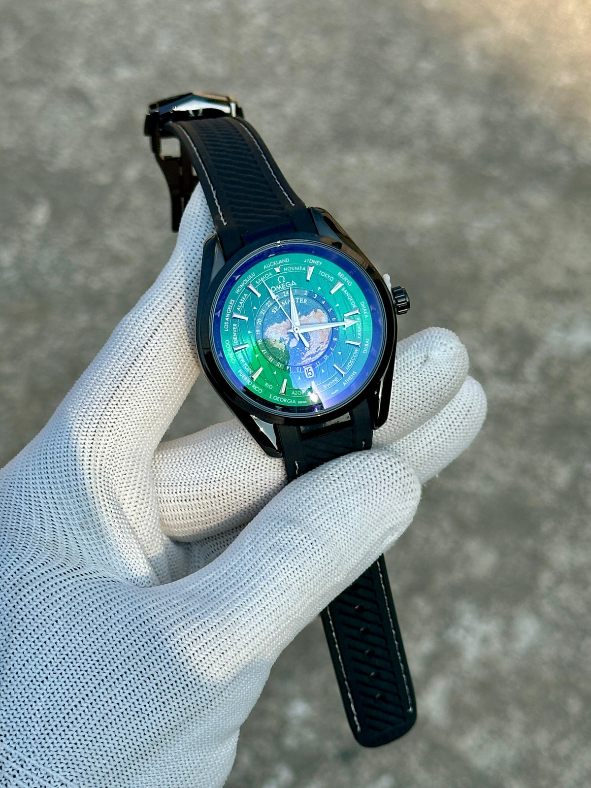 Om.ega Seamaster