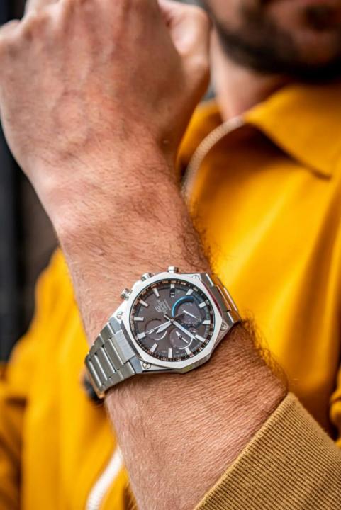 Ca.sio Edifice Eqb-1100 D Japan