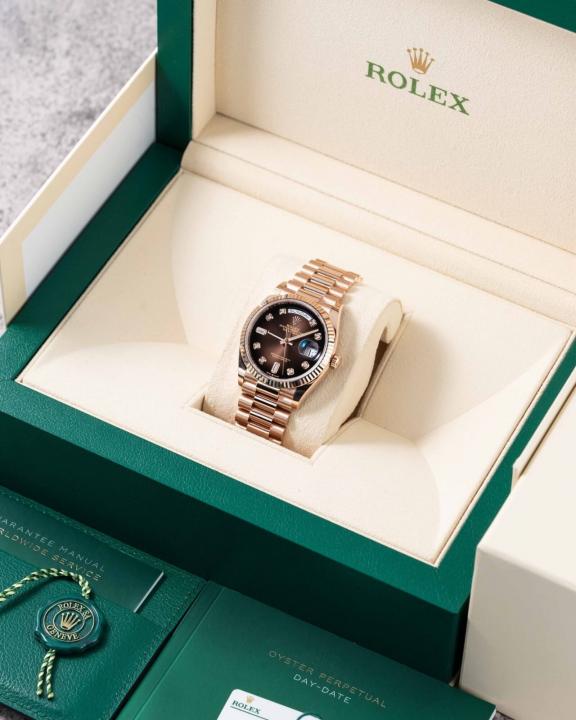 Role_x Oyster Perpetual Day Date Diamond Cooper-Brown 40 Battery