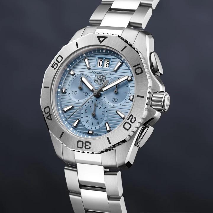 Tag_ aquaracer professional 200 chronograph