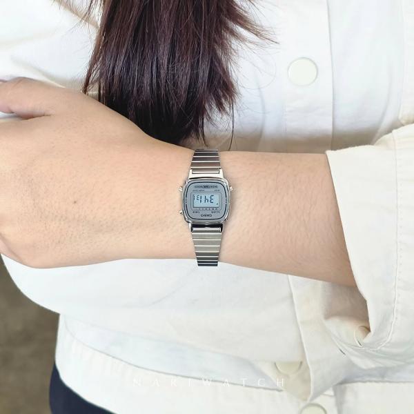 Ca.sio Womens Vintage LA670 Silver Grey