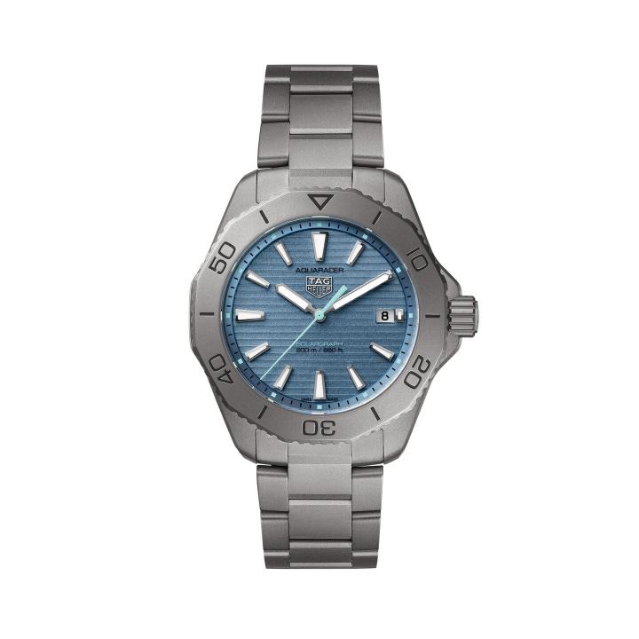 TAG Heue_r Aquaracer Professional 200 Date Automatic Taitanum mate