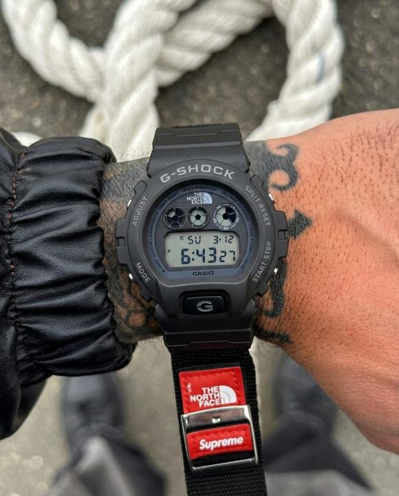 Ca.sio G-Shock x Supreme x Special Edition