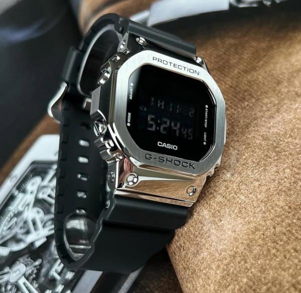Ca.sio g shock gms5600
