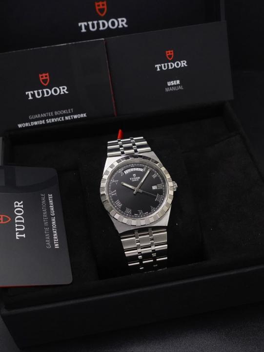 Tu.dor Royal automatic silver Black