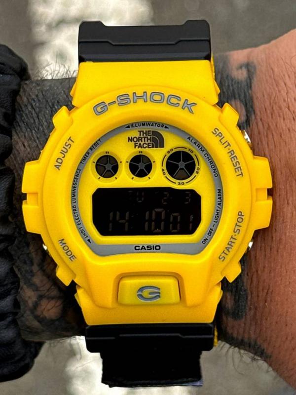 Ca.sio G Shock x Supreme x Special Edition black and yellow