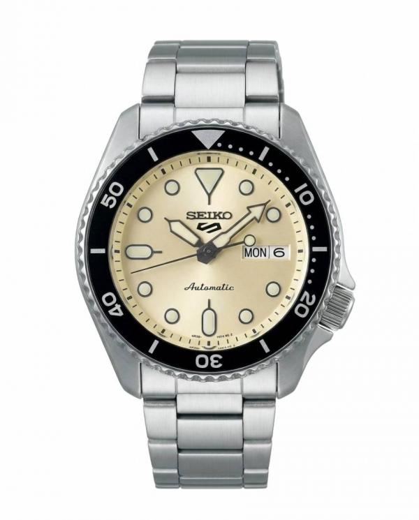 Sei.ko 5 Sports Automatic silver light yellow