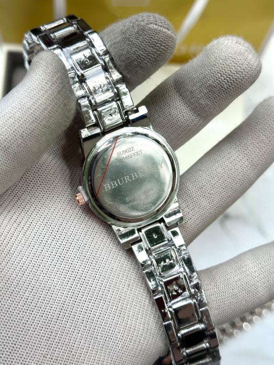Bur.bery Signature Lady