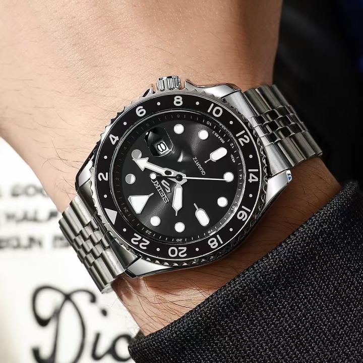 Sei.ko 5 Sports GMT Quartz Movement Silver Black
