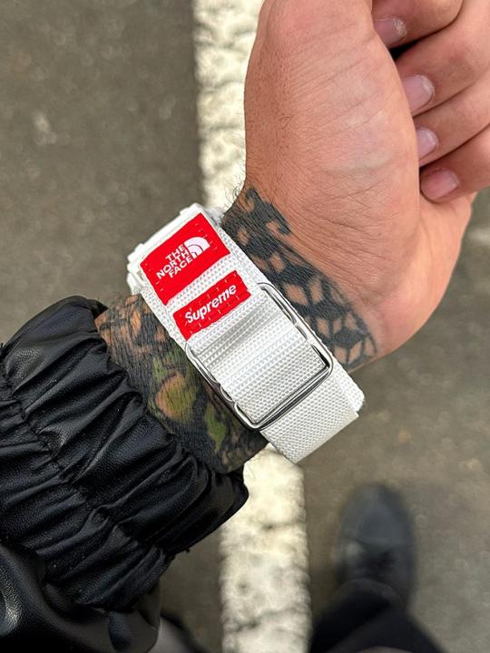 Ca.sio G-Shock x Supreme x The North Fac_e Special Edition
