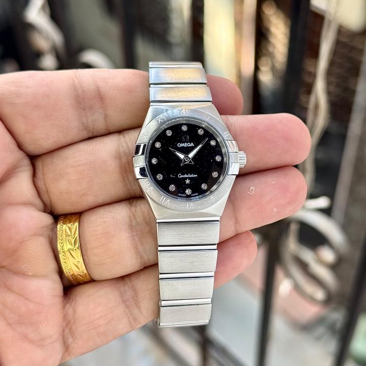 Omegg_a Constellation silver Black