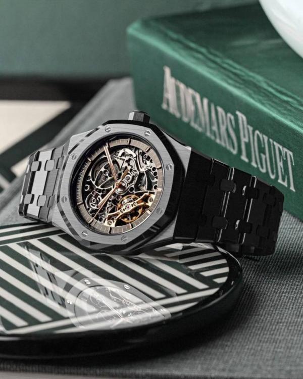 Aude.mars piguee_tRoyal Oak Skeleton Automatic Blacke