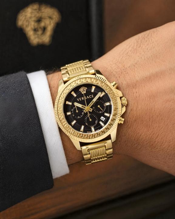 Ver.sace Greca Action Chronograph