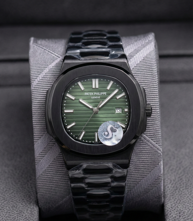 Pa...tek_Philippe Nautilus Quartz