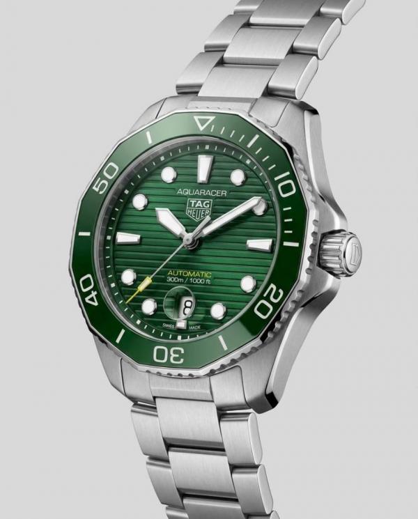 Tag_g Aquaracer professional 300m Date Automatic Japan
