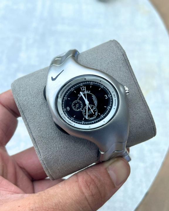 Nik_e Triax Armored Chronograph Silver-BlackWhite