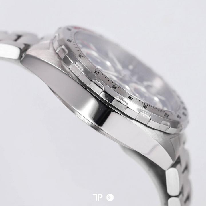 Tag Heue_r chronograph formula 1 calibre 16