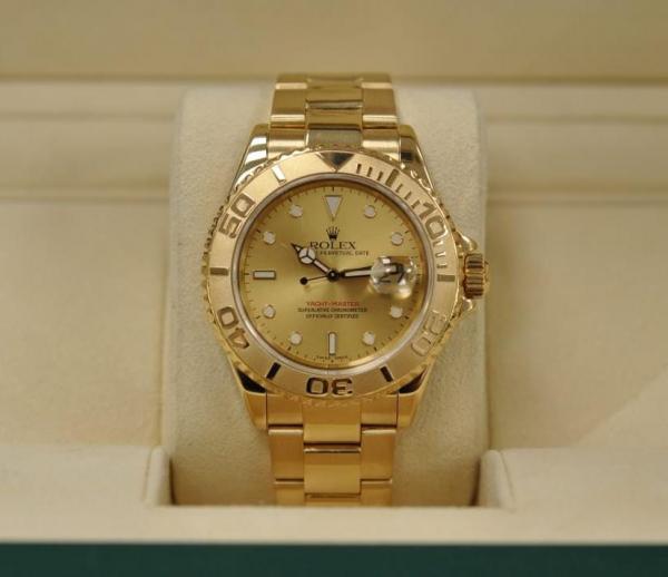 Role_x Oyster Perpetual Yacht Master