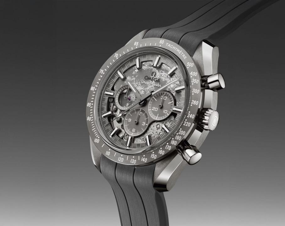 Omegg_a Speedmaster Dark Side of the Moon