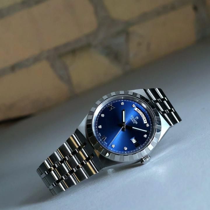 Tu.dor Royal Automatic silver blue dimond