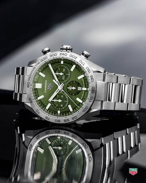 Tag_g heuuerCarrera Sport Chronograph 44mm silver green