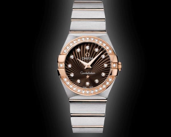 Omeg_ga Constellation Quartz luxury watch.