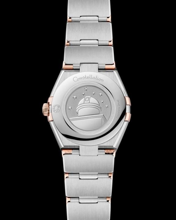 Omeg_ga Constellation Quartz luxury watch.