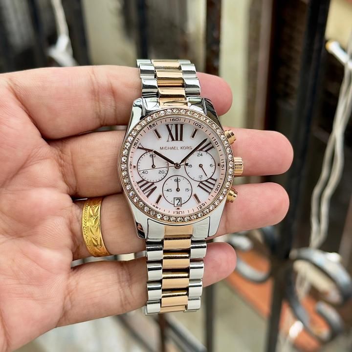 Michae_el Kors Lexington Chronograph womens 2 ton copper white