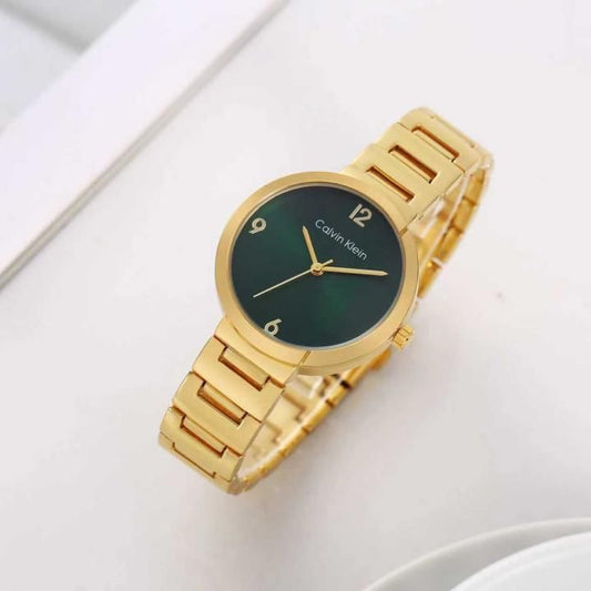 Cal.vin Kleii_n Eccentric Gold Green