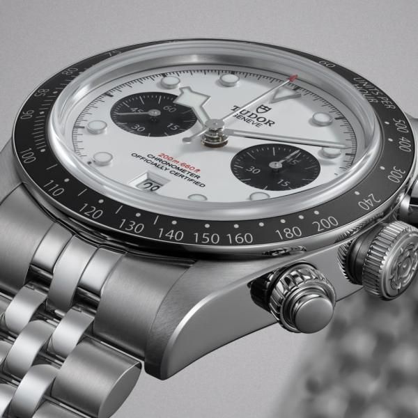 Tu.dor Black Bay Chrono  silver white
