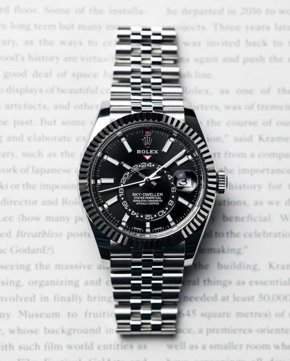 Rolee_x Oyster perpetual Sky Dweller
