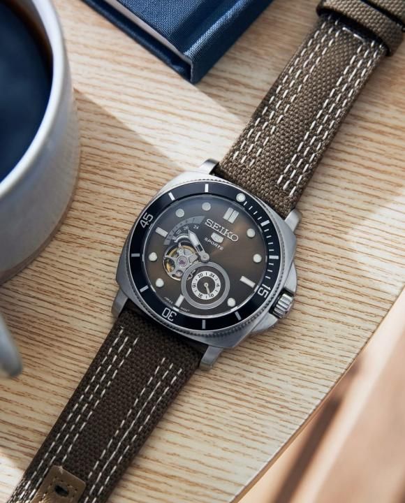 Sei.ko 5 Sprots Automatic Brown