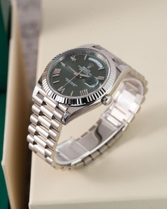 Role_x Oyster Perpetual Day Date 40 Battery Silver-Green
