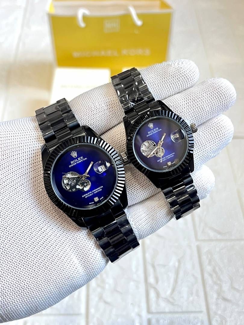 Role_ex Oyster Date Couple