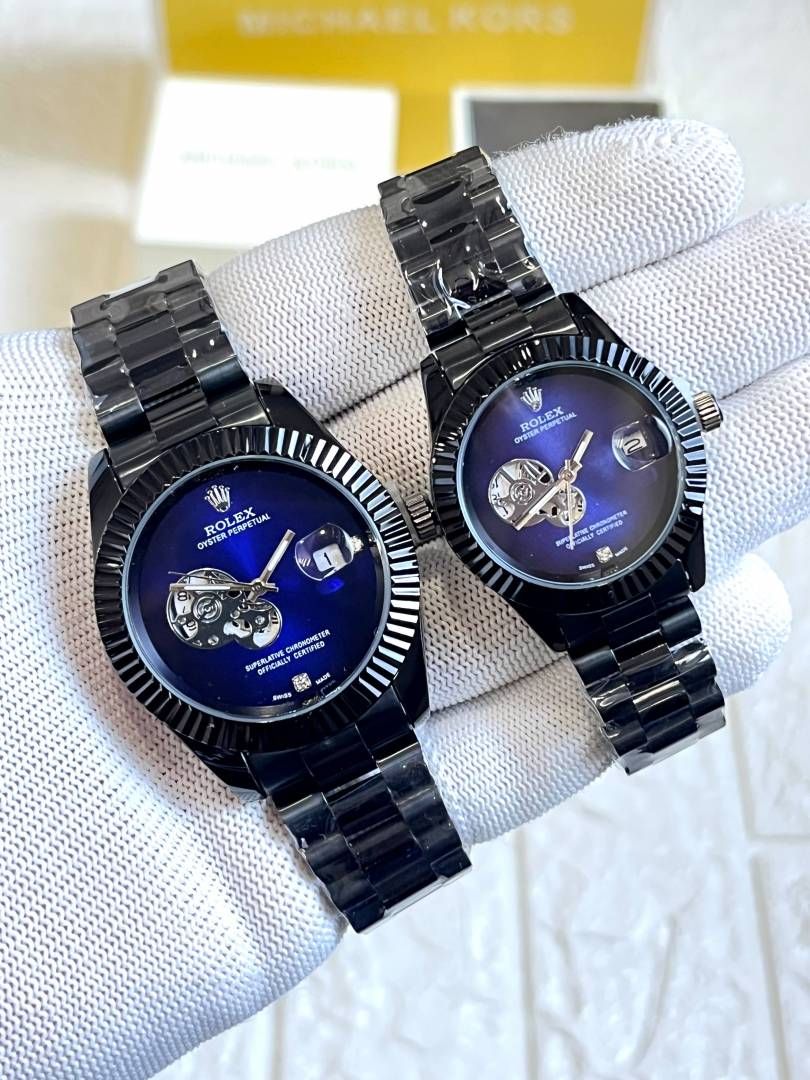 Role_ex Oyster Date Couple