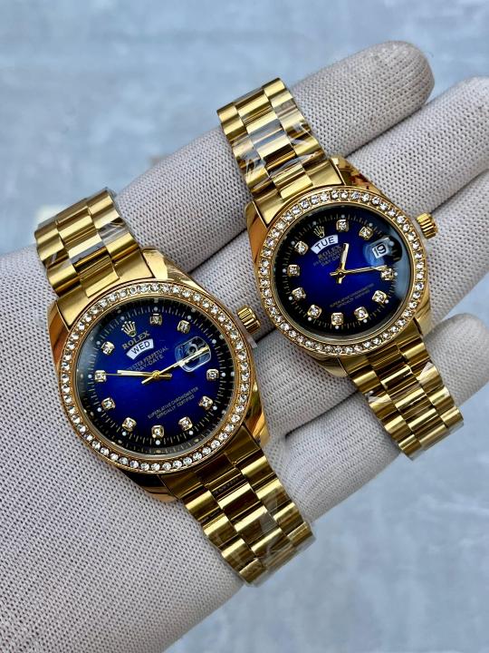 Role_x Day-Date Couple