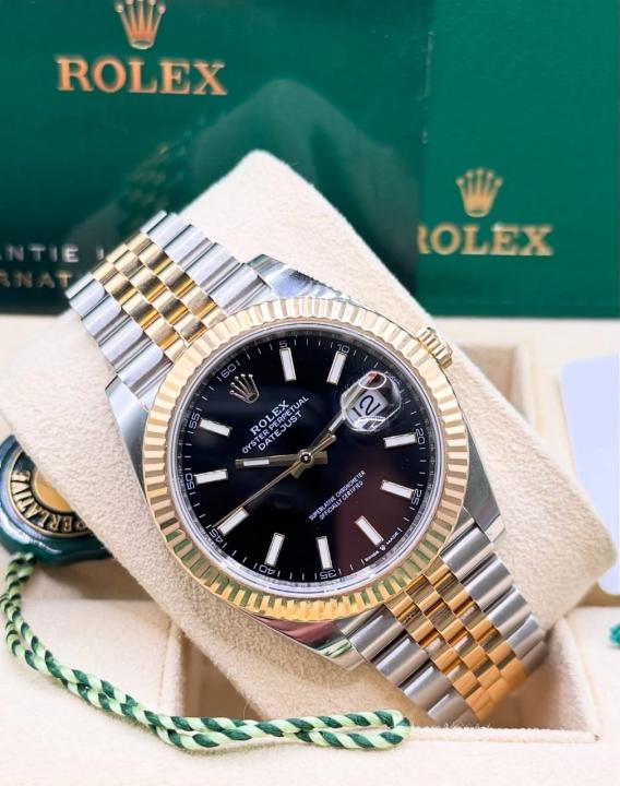 Role_x Oyster perpetual Date Just Automatic