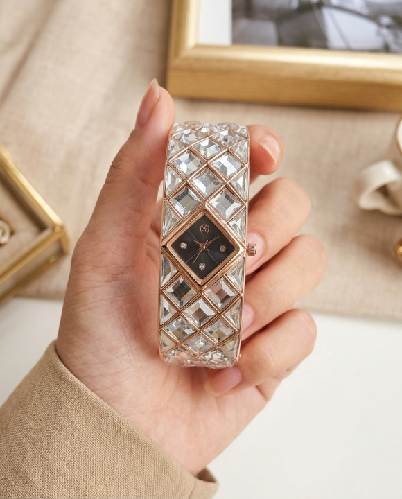 Swarovsk_i Curiosa Bangle Copper To Black