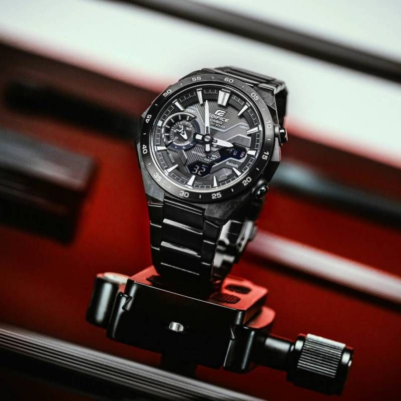 Ca.sio Edifice Windflow ECB-2200CB-2A. Black