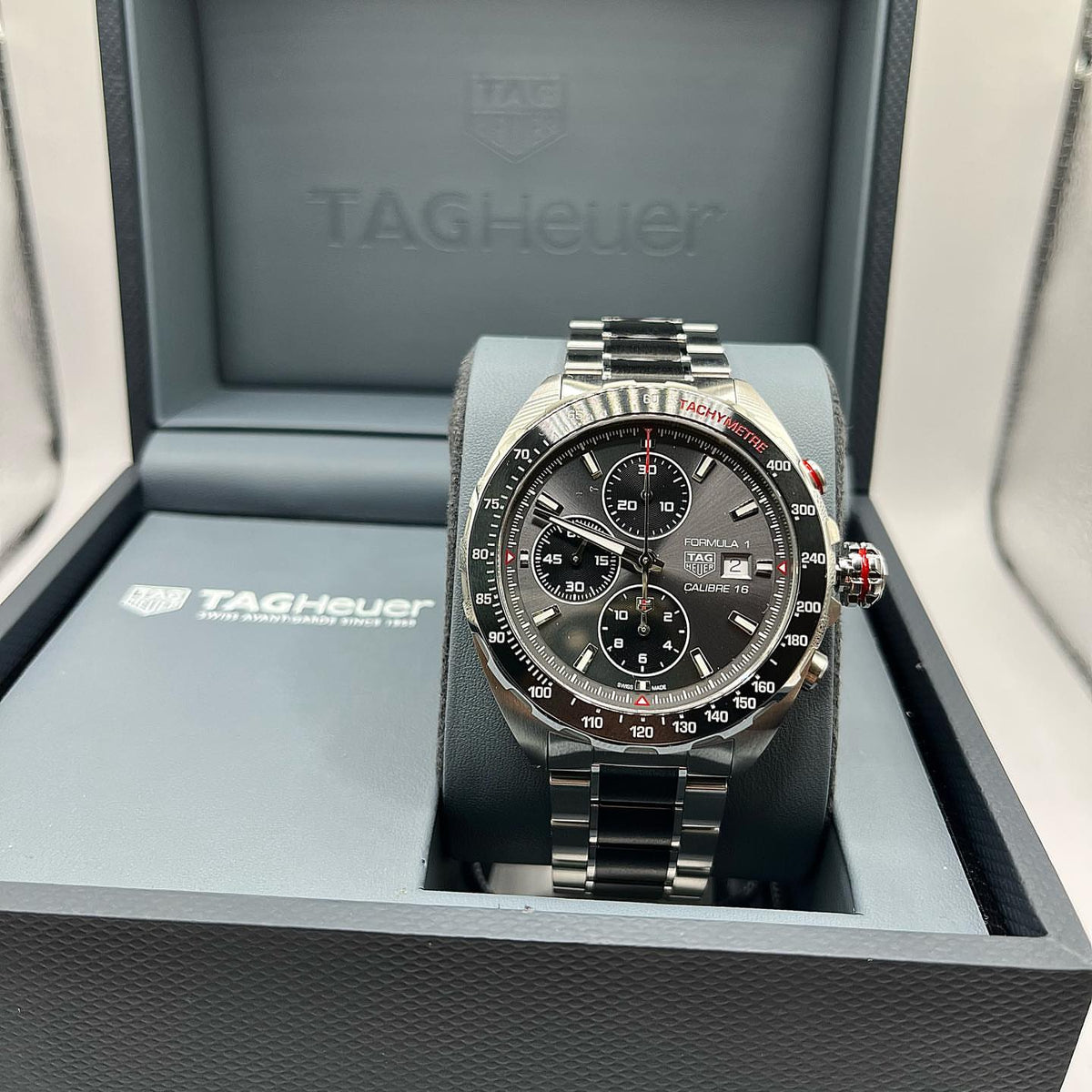 NewTAG Heuer Formula 1 Chronograph