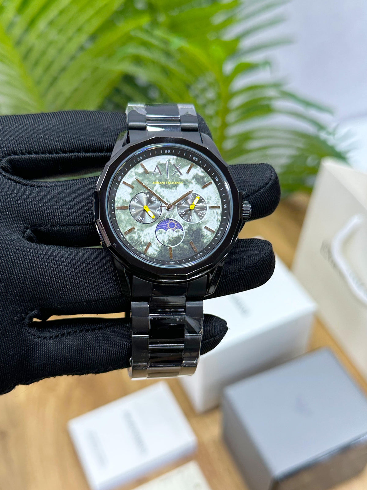 ARMANI_EXCHANGE Z BLACK WITH SUN-MOON DIAL
