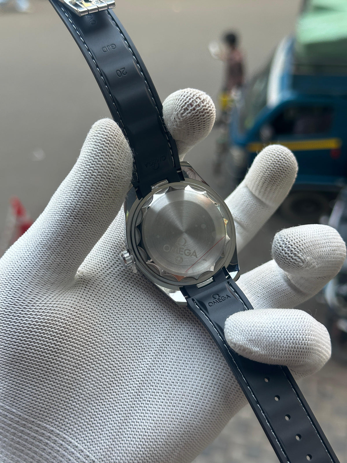 Om.ega Seamaster