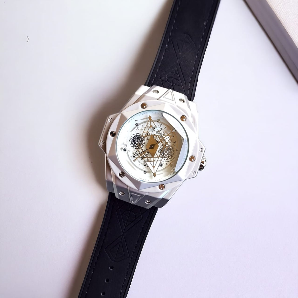 Hub.lot Big Bang Spider