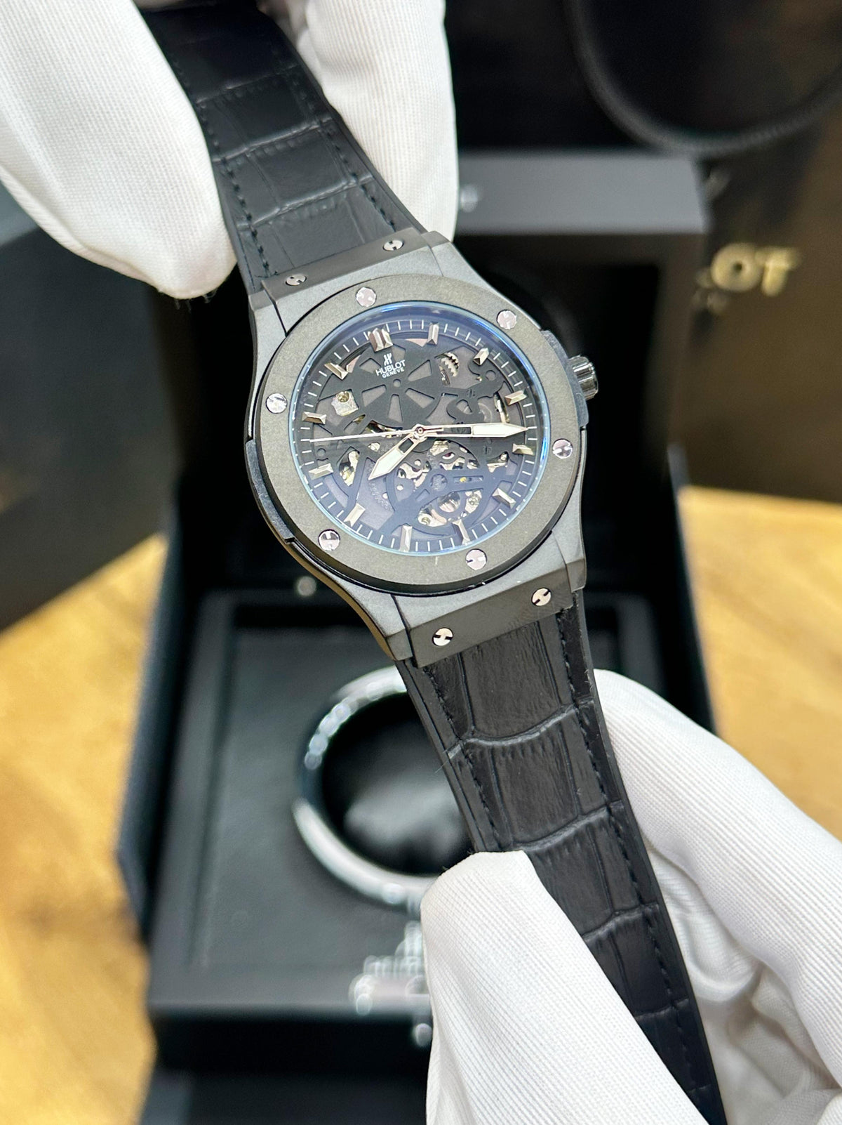 Hub.lot Classic Fusion Premium Automatic