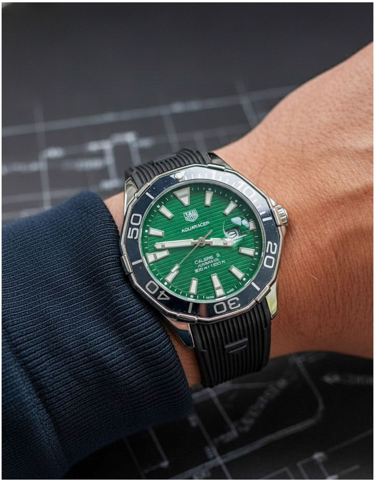 NewTag Heue_r Aquaracer Black Green & Full Black