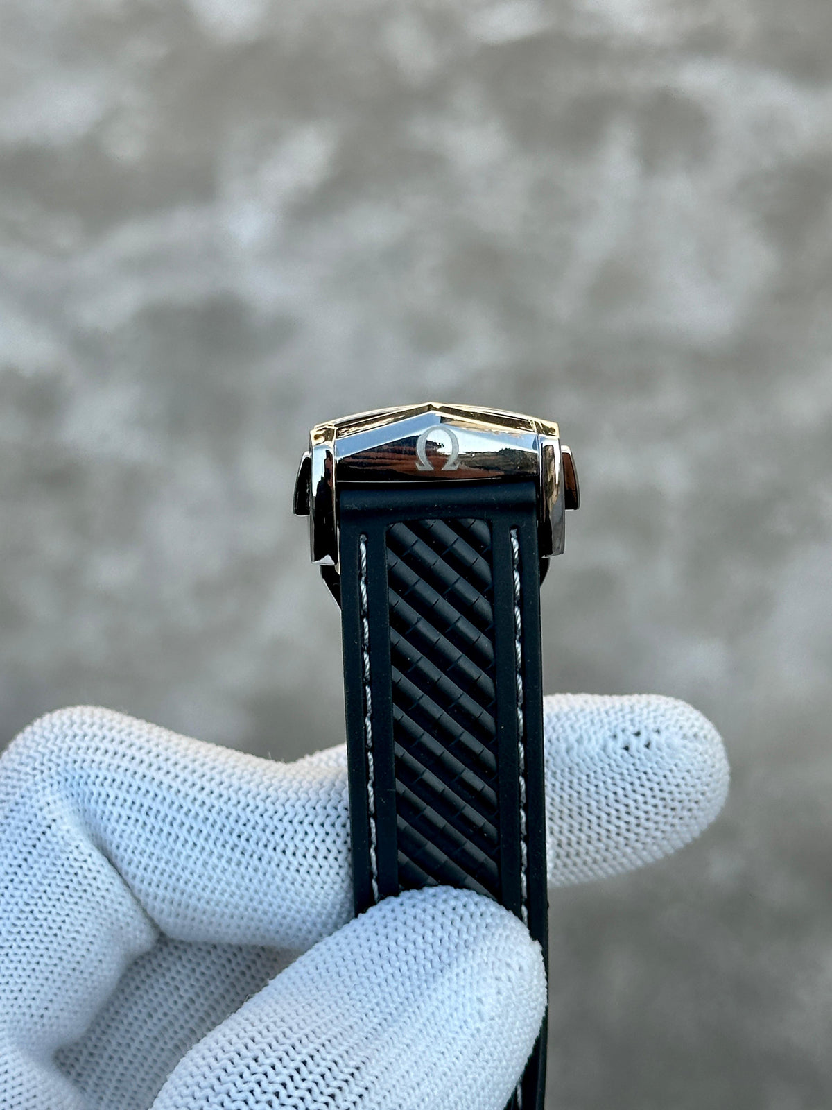 Om.ega Seamaster