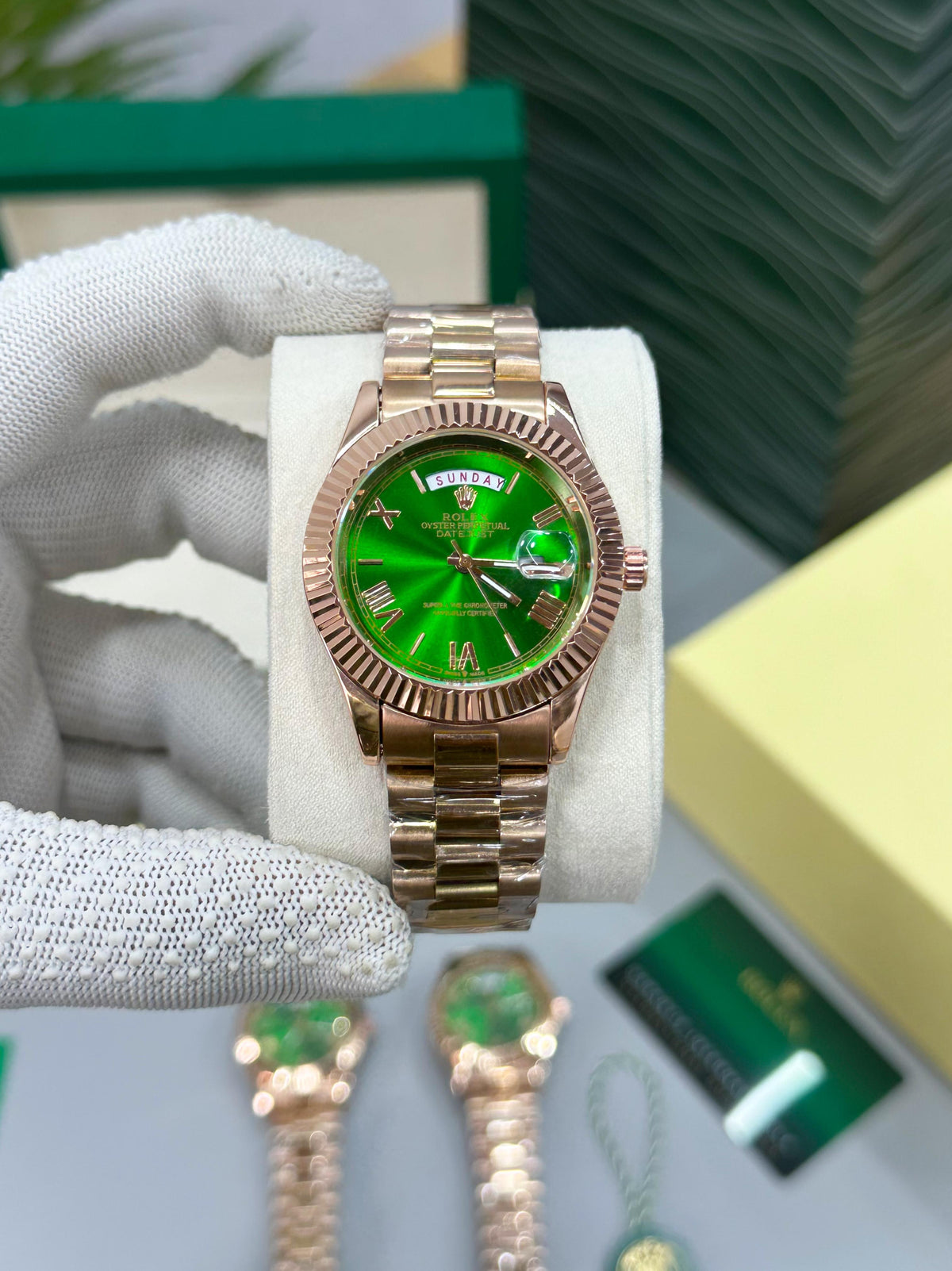 ROL.EX DAY-DATE ROSE GOLD WITH TRENDY GREEN DIAL