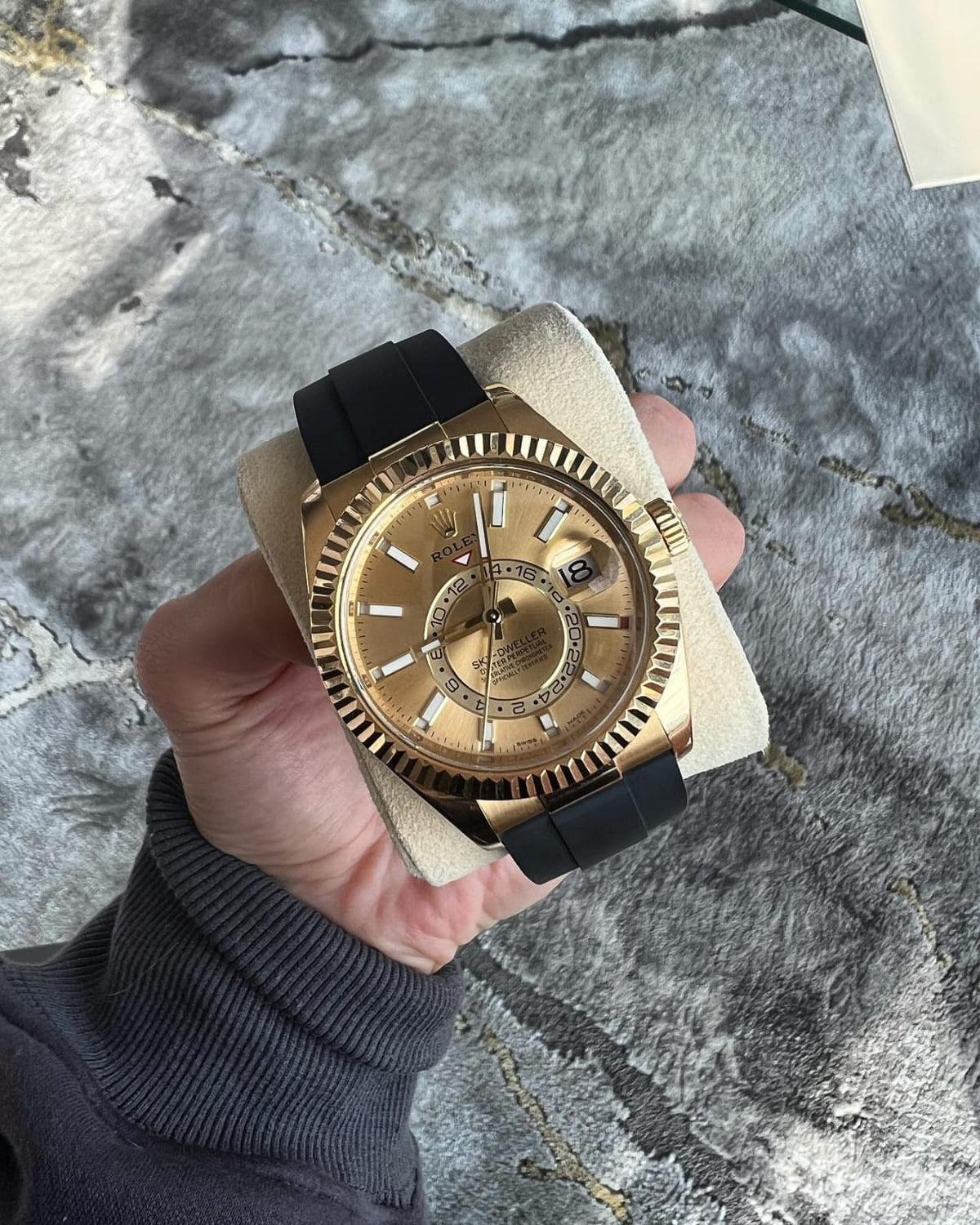 Rol.ex Oyster perpetual Sky Dweller
