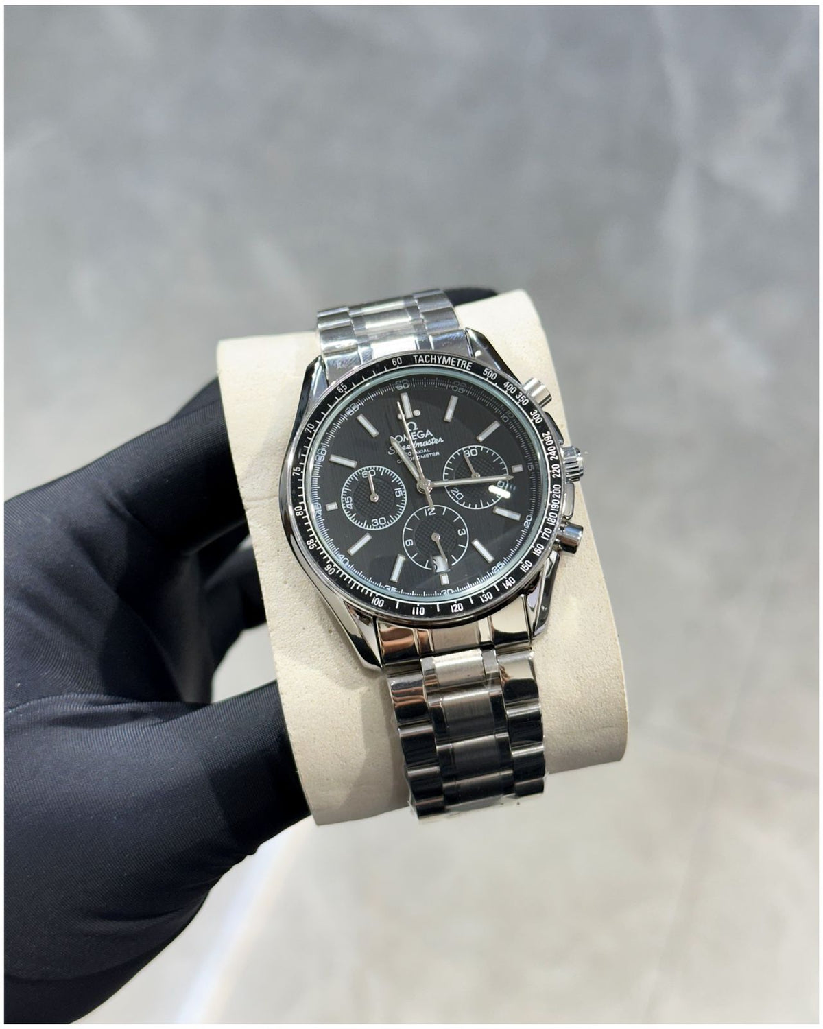 Om.ega Speedmaster