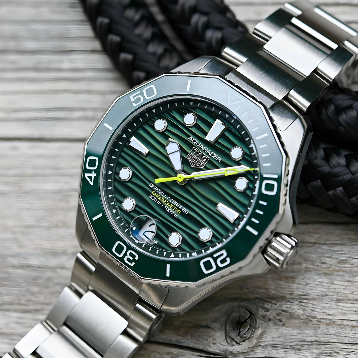 NewTag Heuer Aquaracer Professional 300m date automatic japan